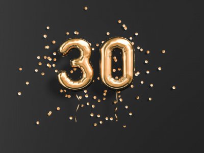 ​30岁生日的朋友圈说说 30岁生日感言致自己